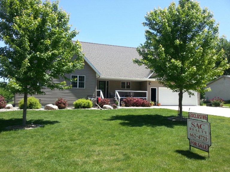 Sac Realty Iowa State Bank